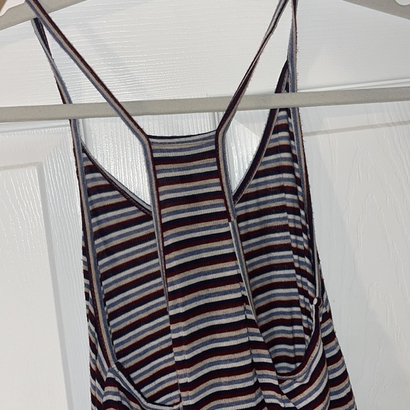 Tank - Picture 4 of 4